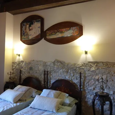 Viladomatrural La Nou de Bergueda